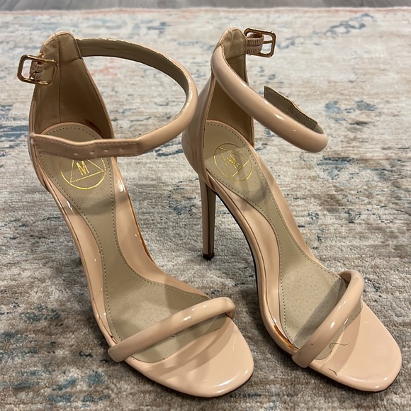 Cream l Heels - Picture 14 of 14